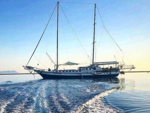Crucero de Sicilia a las Islas Eolias en goleta