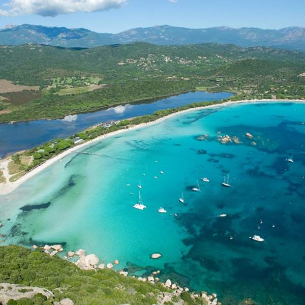 Bahía de Santa Giulia