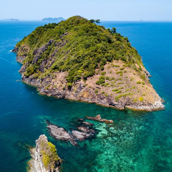 Navega el mar de Andaman en velero