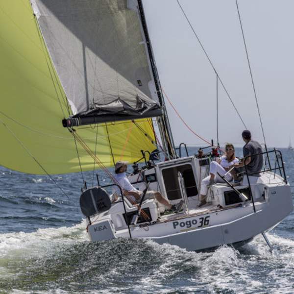 ¿Listo para izar el spinnaker?