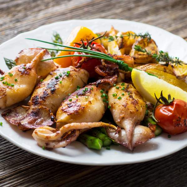 Prueba los tradicionales calamares a la plancha