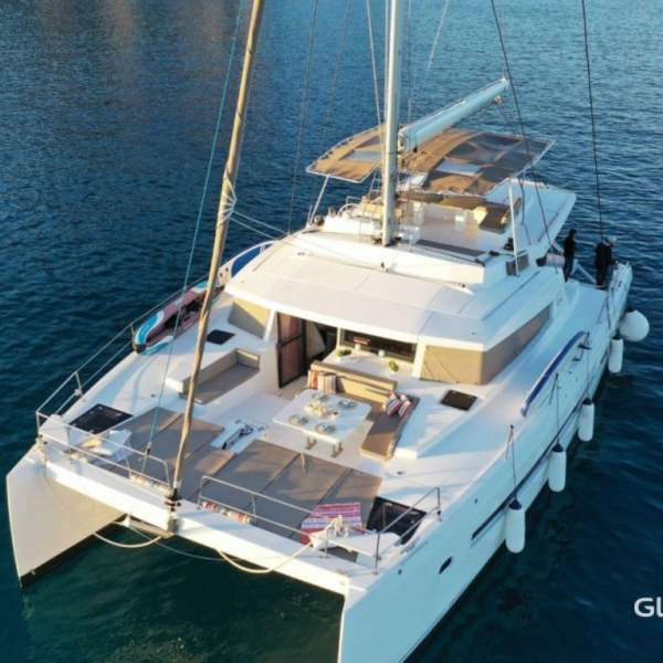 ¿Listo para embarcarte en tu catamarán?