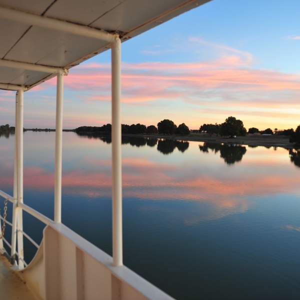 Las vistas del río al atardecer