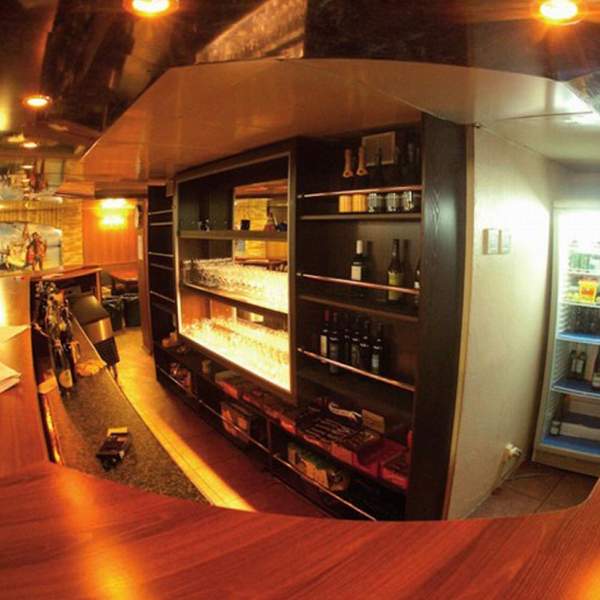 El bar