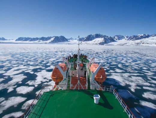 Crucero Polar En La Antártida